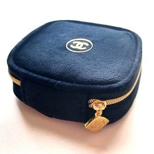 CHANEL Black Velvet Jewelry Case / Mini Cosmetic bag with CC Logo - BRAN…